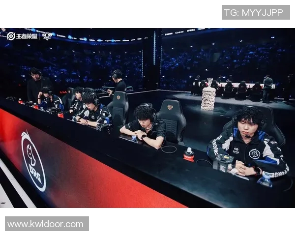 李伟畅谈DOTA2职业生涯背后的故事与电竞比分的深刻影响