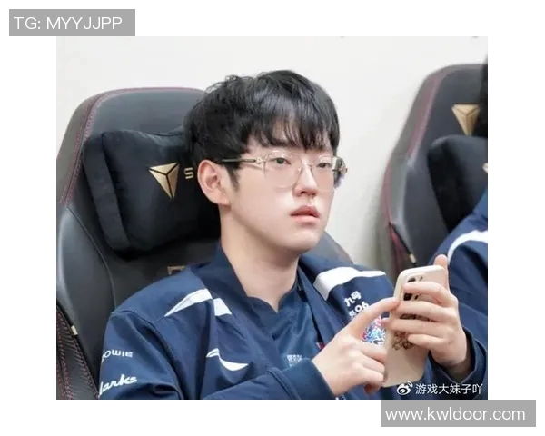 LNG战队凭借64分稳居职业联赛积分榜首位展现强劲实力实时新闻 LNG战队凭借64分稳居职业联赛积分榜首位展现强劲实力实时新闻