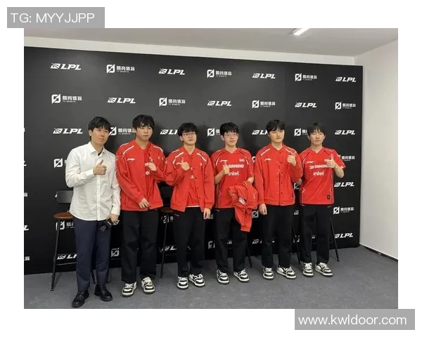 深入分析JDG在英雄联盟中的阵地战策略与战术执行技巧实时新闻